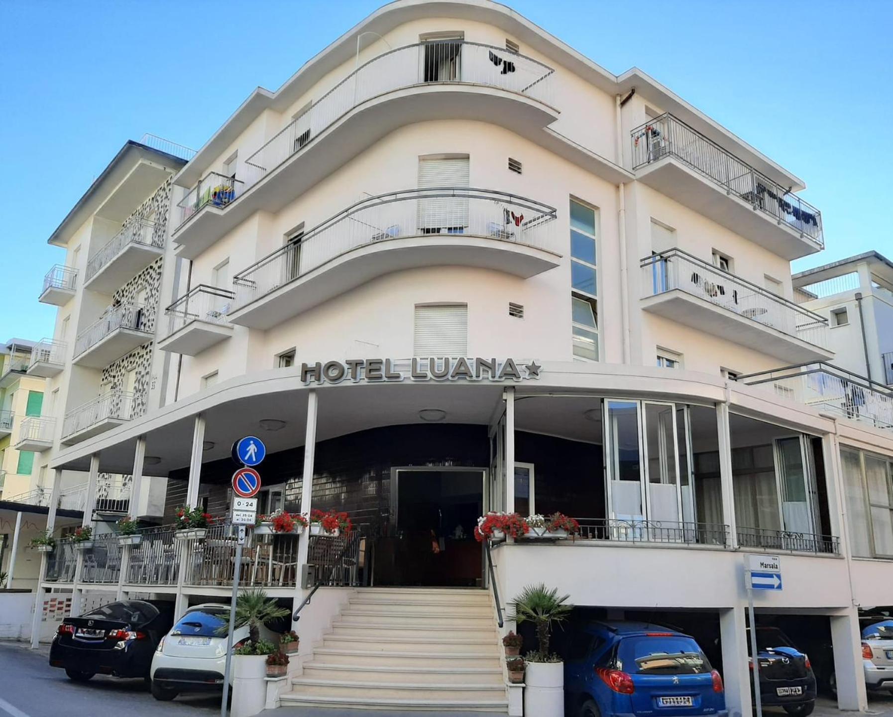 Hotel Luana ริมินี ภายนอก รูปภาพ